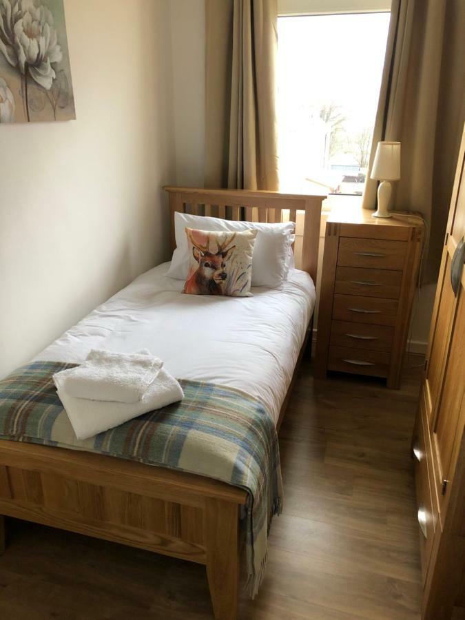 12 Lochiel Road Apartment Fort William Bagian luar foto
